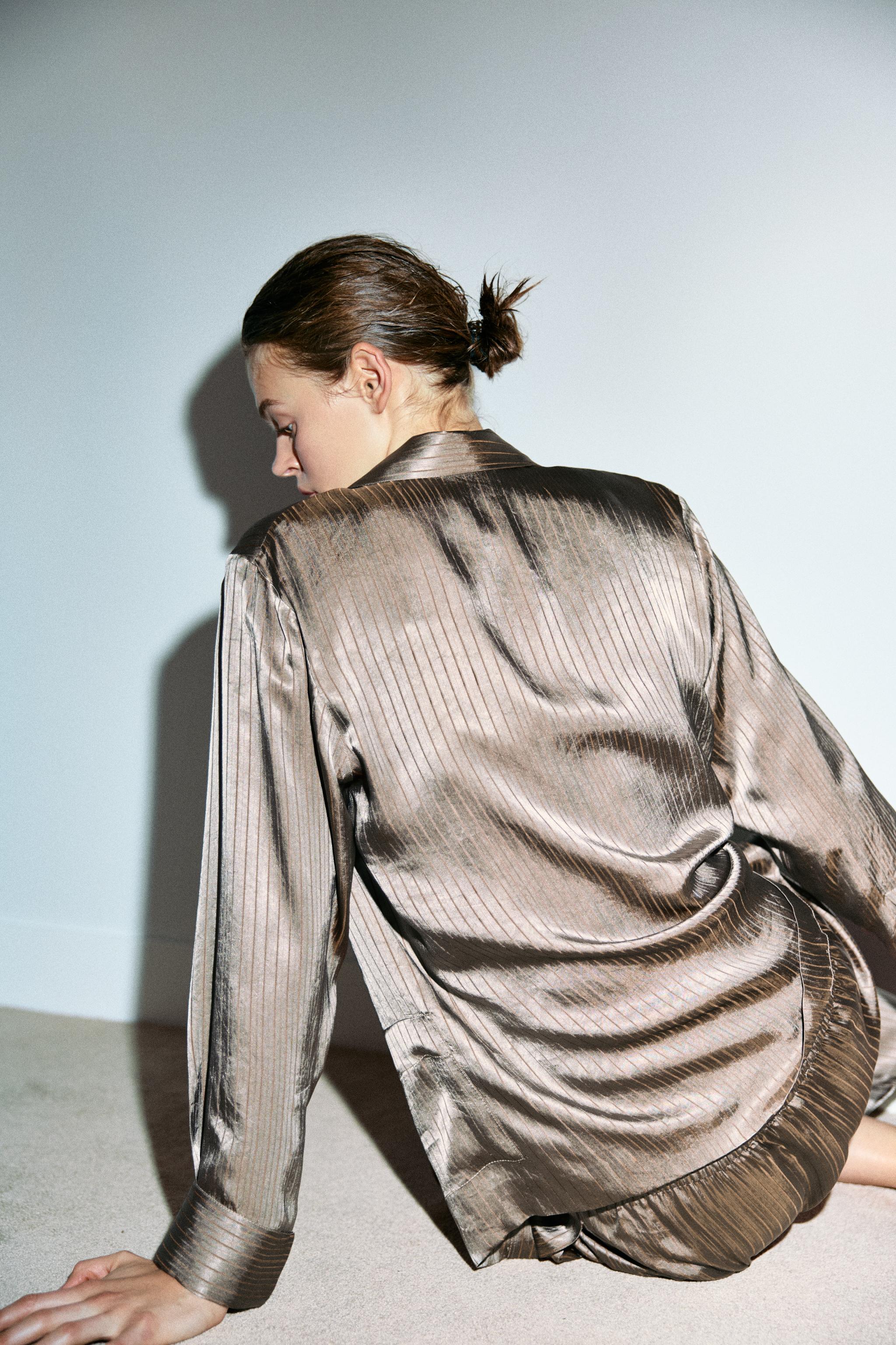 ПОЛОСКАЯ ПИЖАМНАЯ РУБАШКА