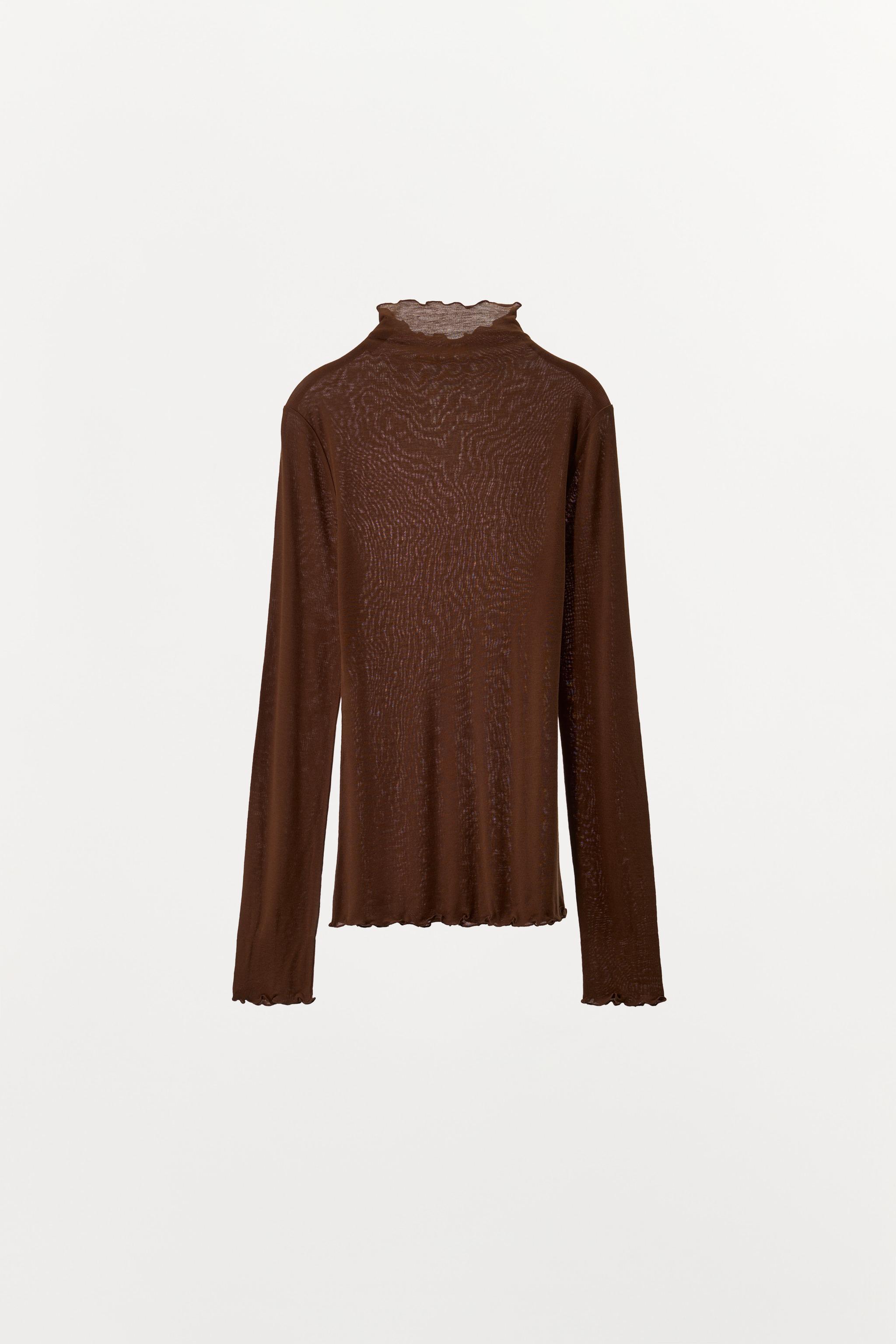 ОДНАЯ ФУТБОЛКА С ЛИОЦЕЛЛОМ