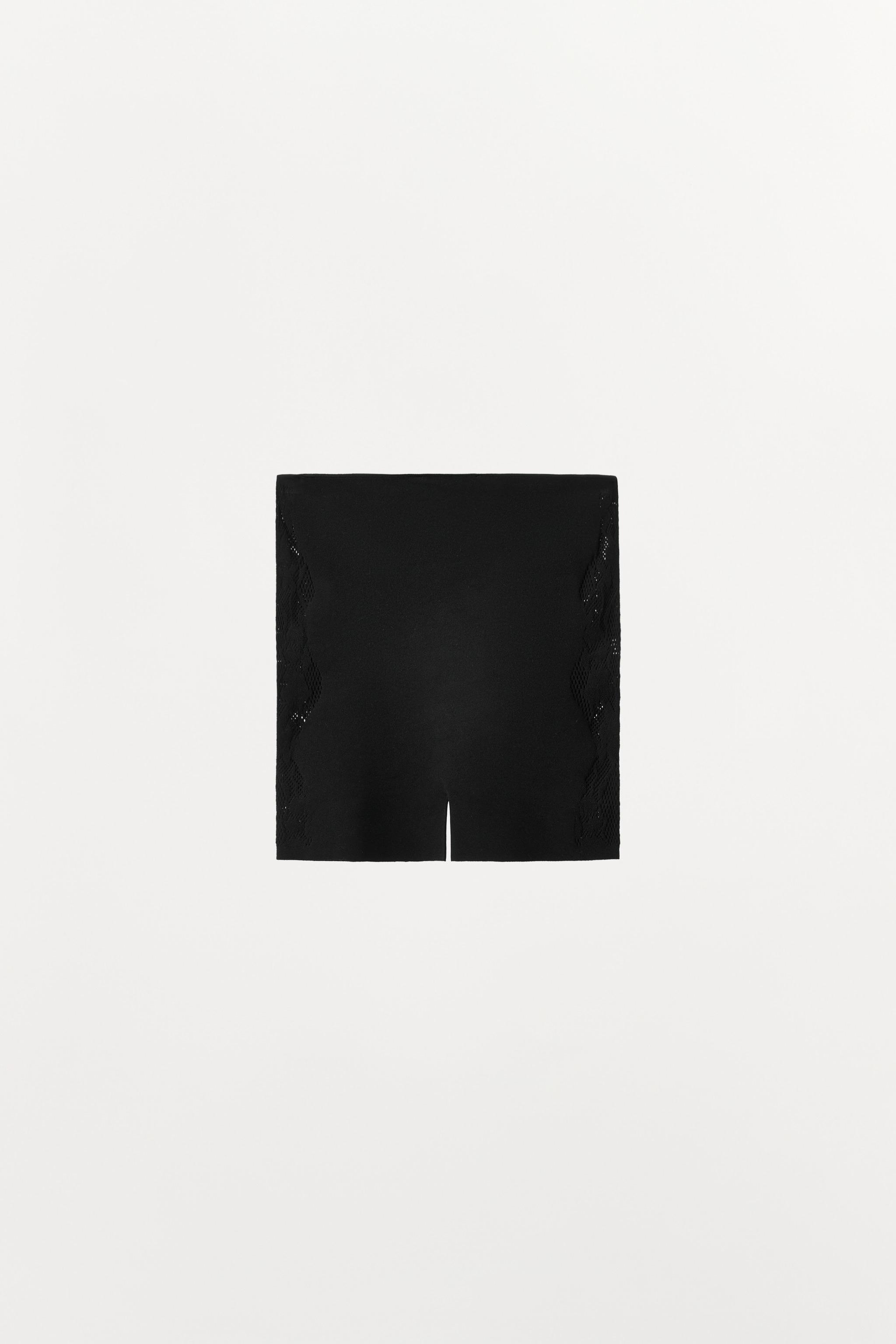 БЕСШОВНЫЕ КРУЖЕВНЫЕ ШОРТЫ