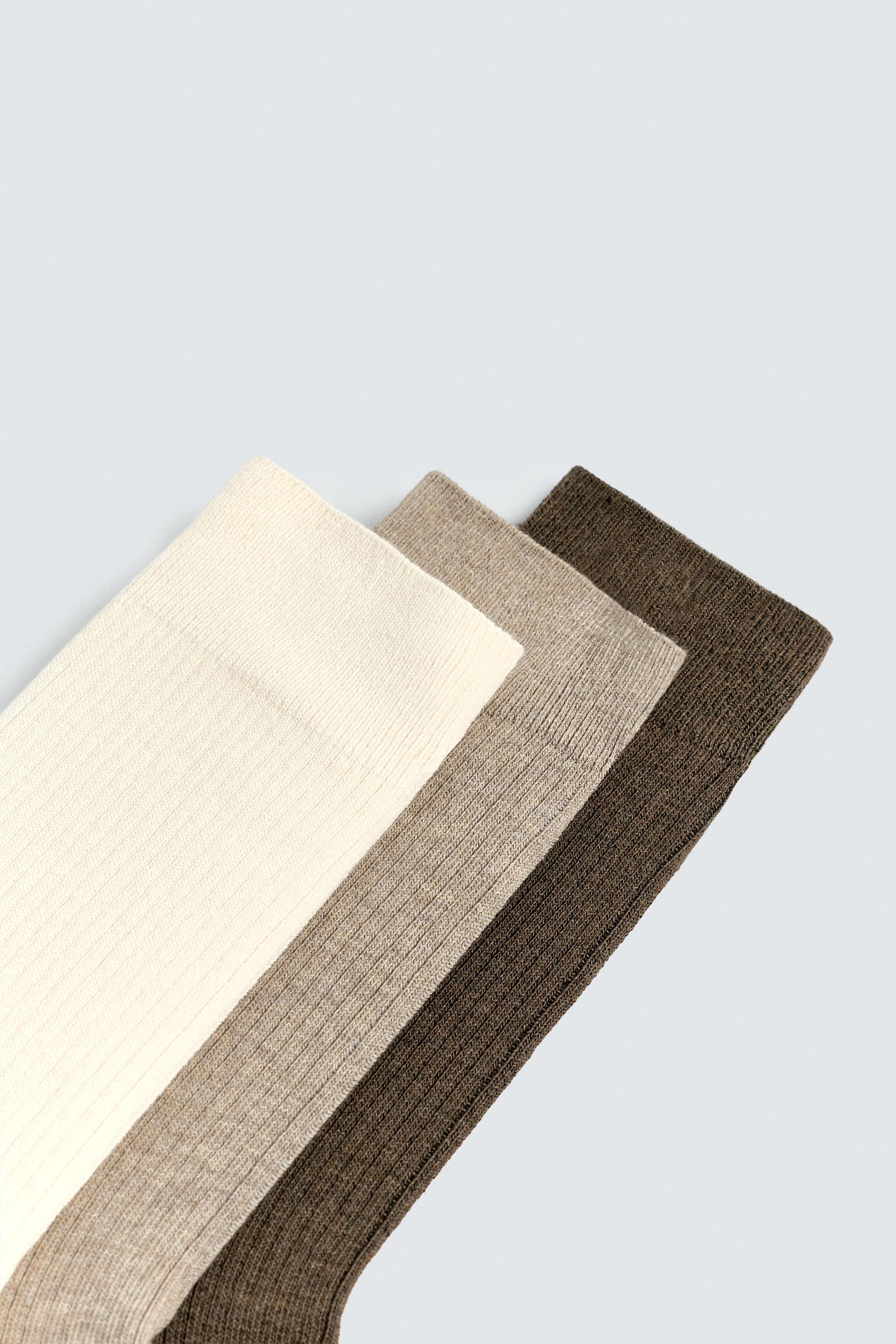 3 ПАКЕТА СРЕДНИХ НОСКОВ В РЕБРУСКУ