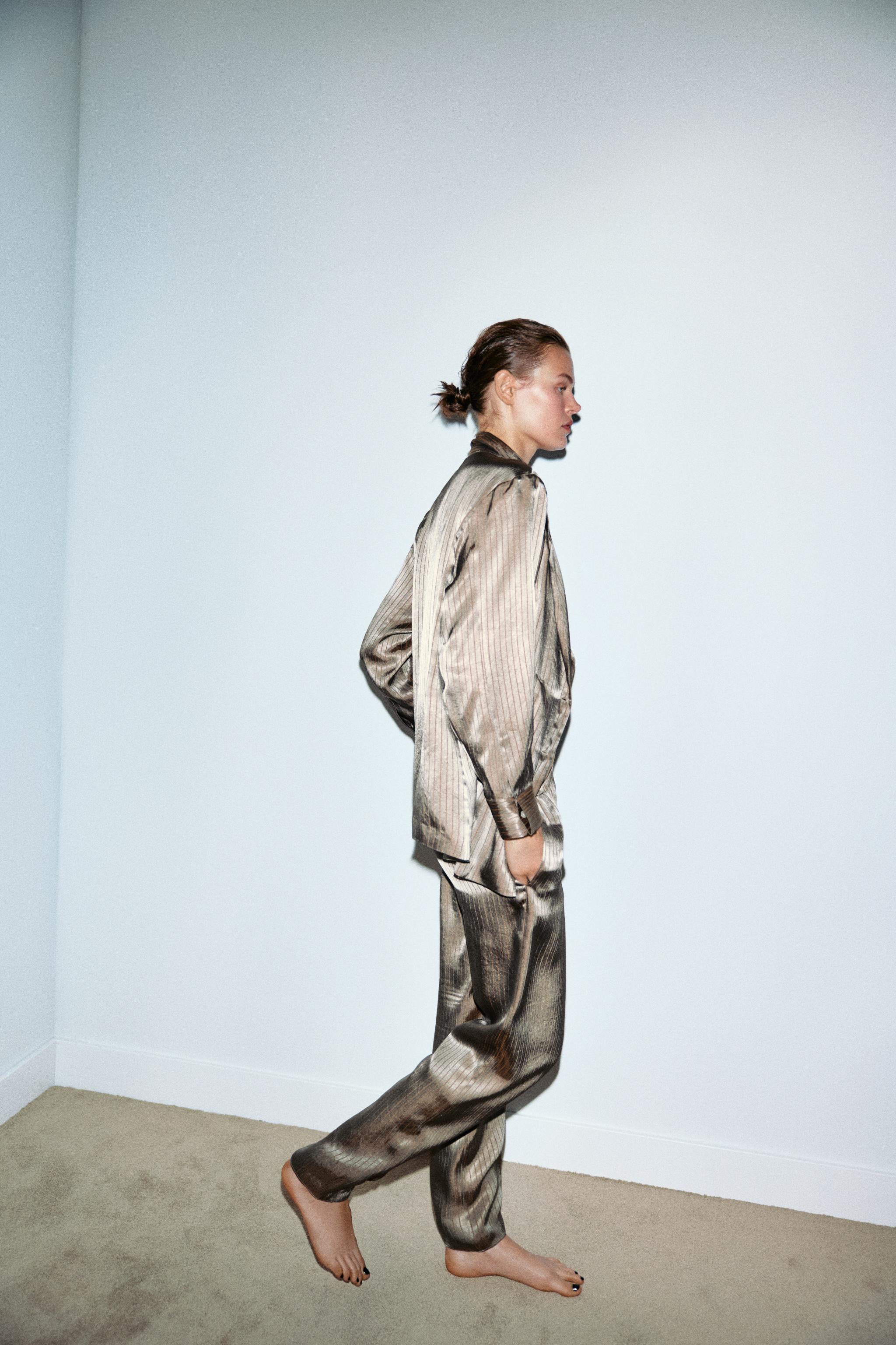 ПИЖАМНЫЕ НИЖНИ В ПОЛОСКУ