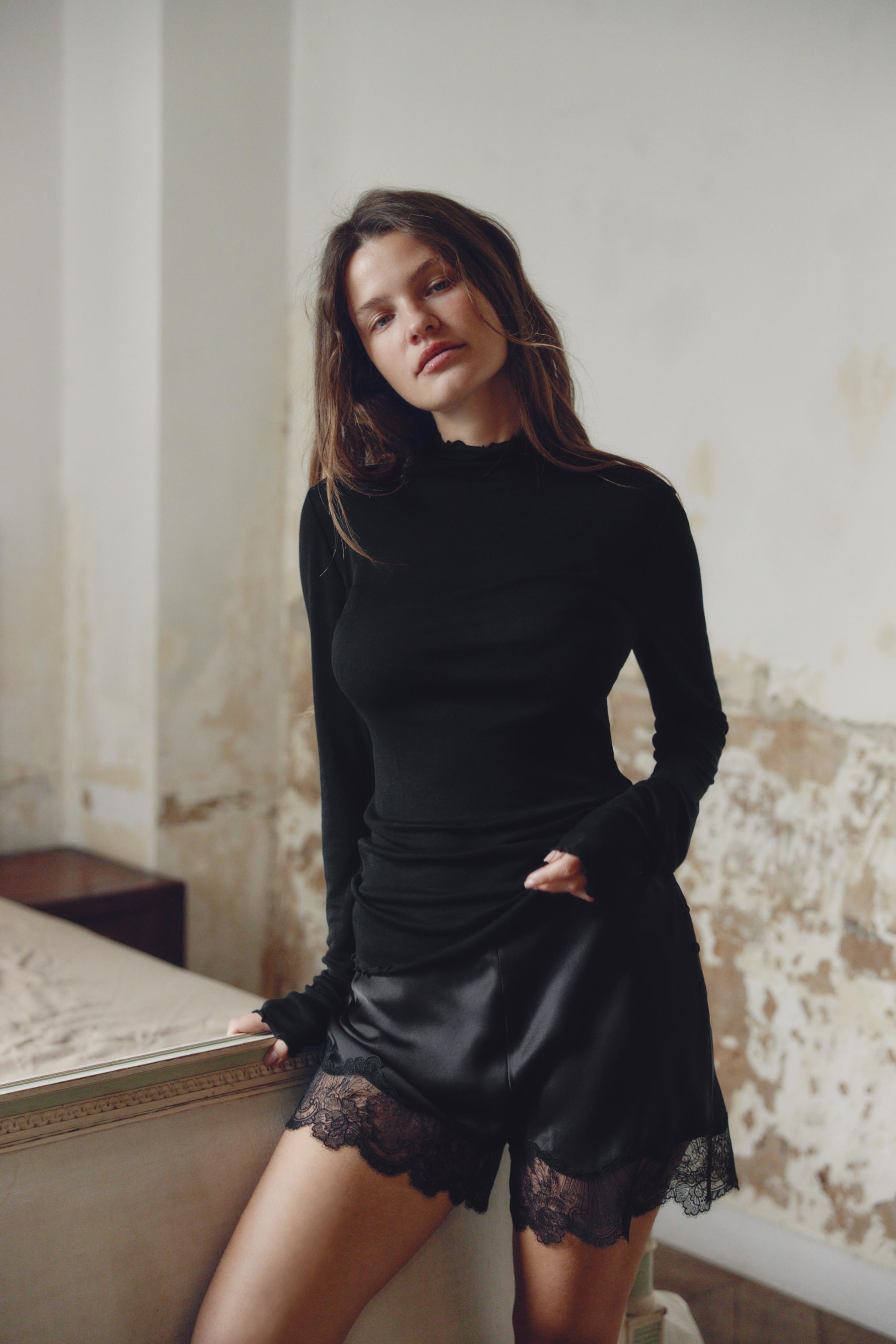 ОДНАЯ ФУТБОЛКА С ЛИОЦЕЛЛОМ