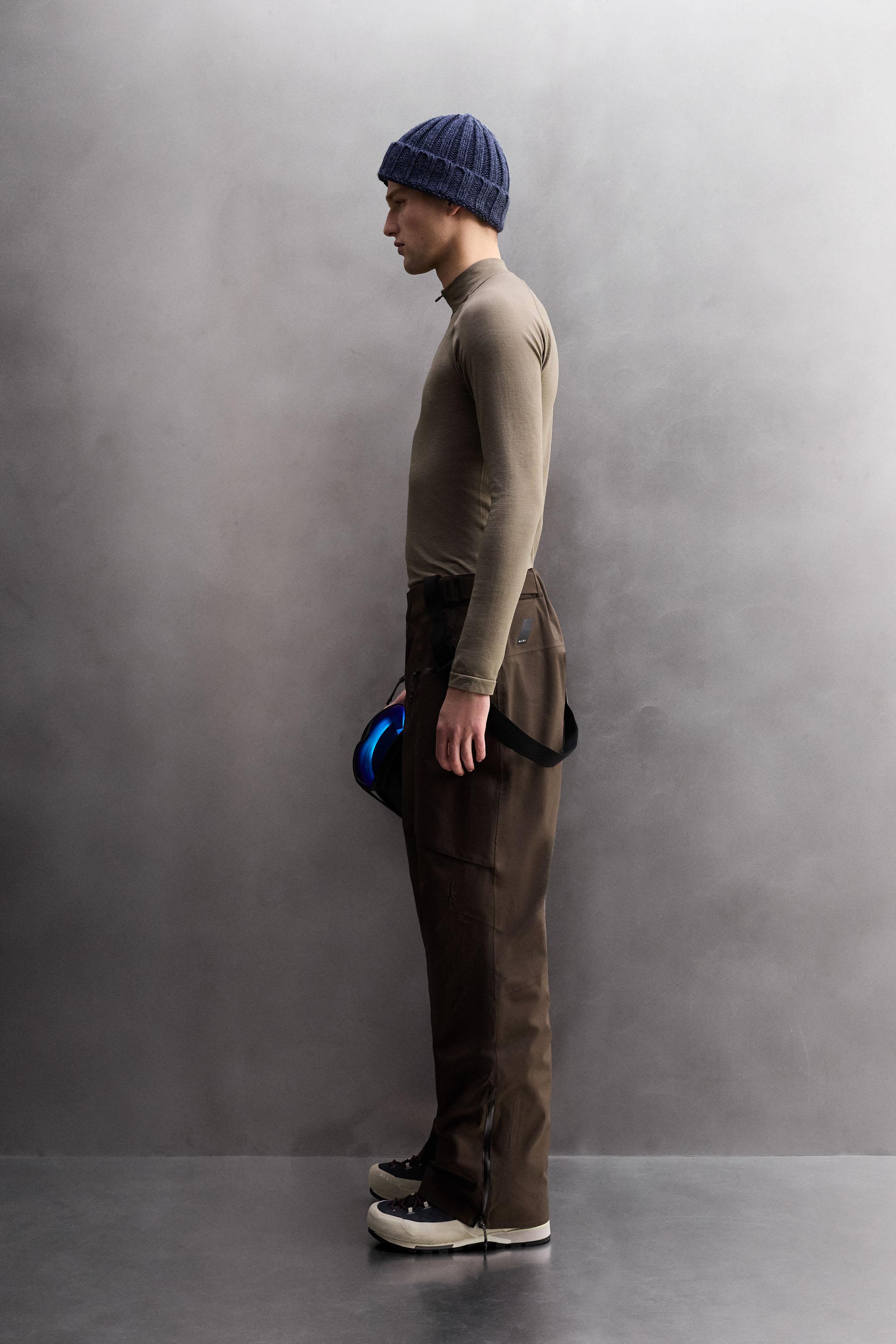 ЛЫЖНАЯ ФУТБОЛКА НА МОЛНИИ ПО Четвертям