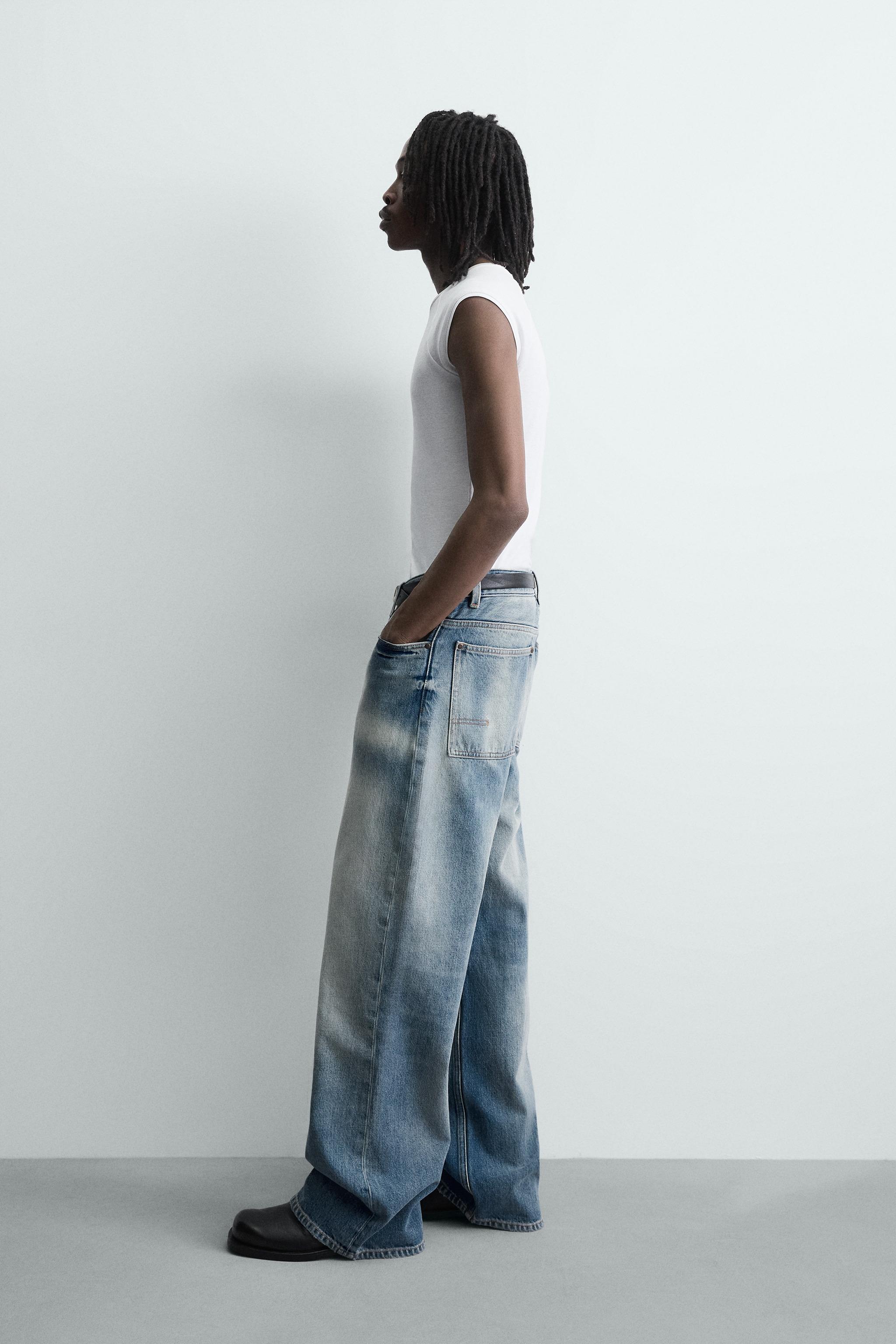 ДЖИНСЫ РАСКЛЕШЕННОГО КРОЯ