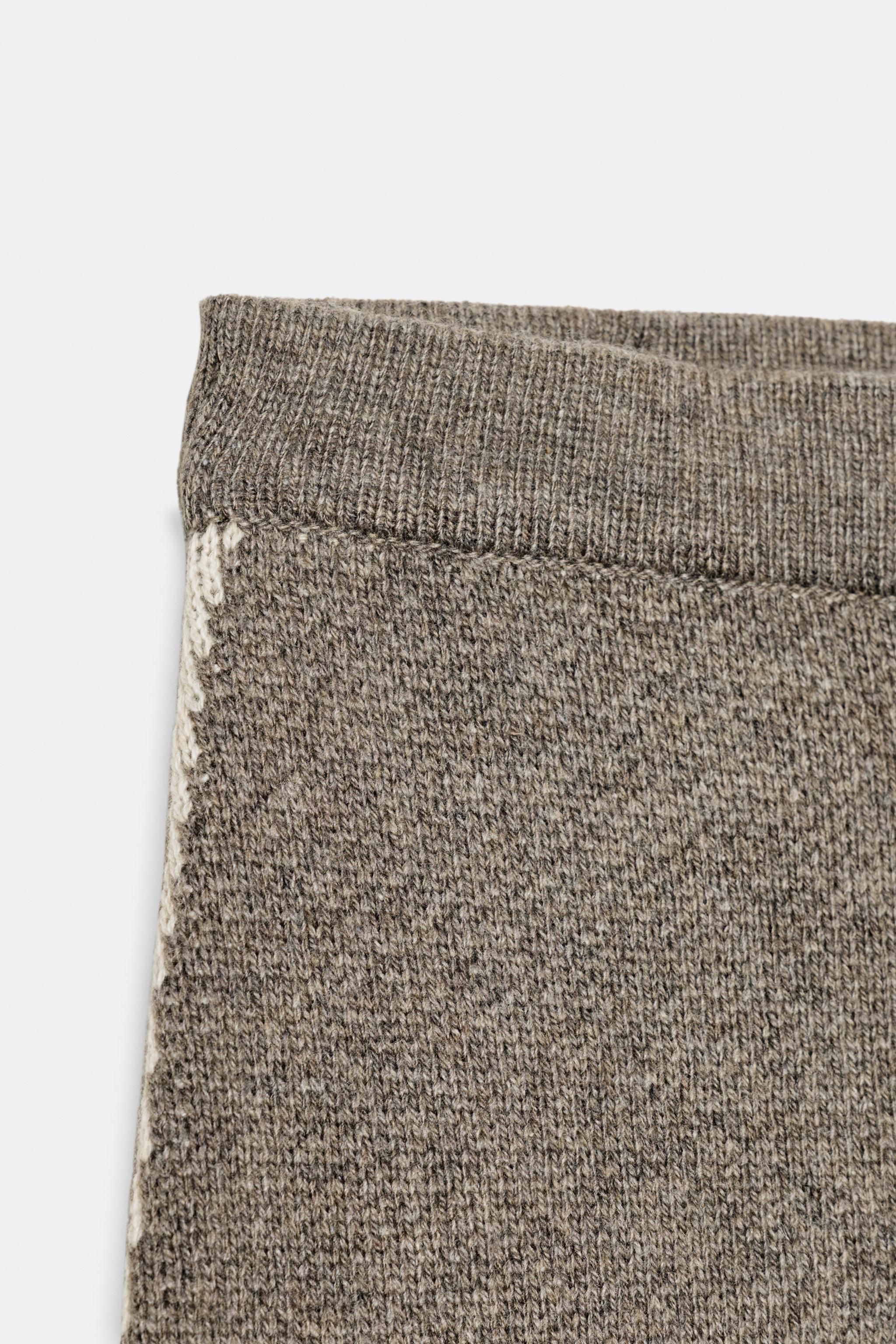 ТРИКОТАЖНАЯ ЮБКА МИДИ С КОНТРАСТНОЙ КАНТОВКОЙ