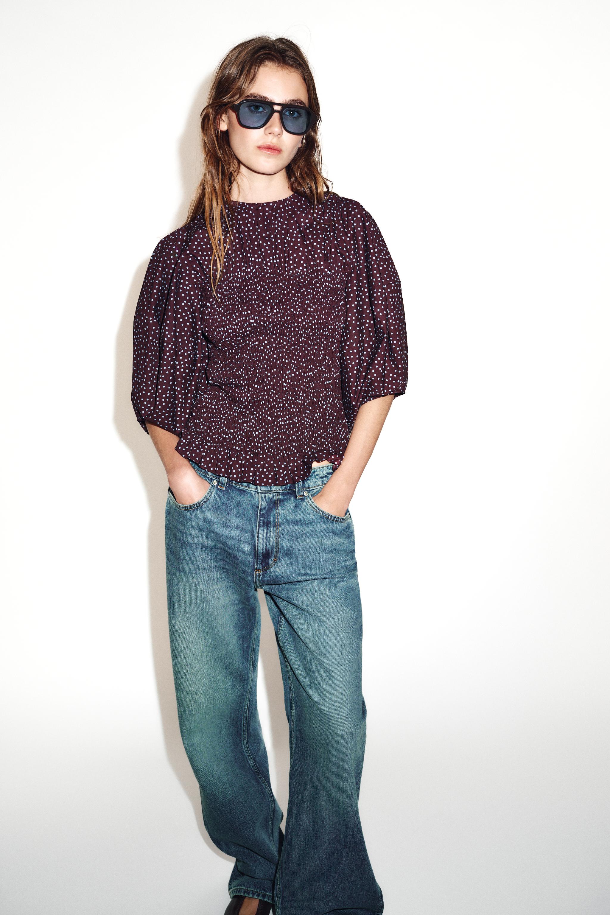 БЛУЗКА В ГОРОТОК С РУКАВАМИ-ЗЕМЛЯНЫМИ РУКАВАМИ