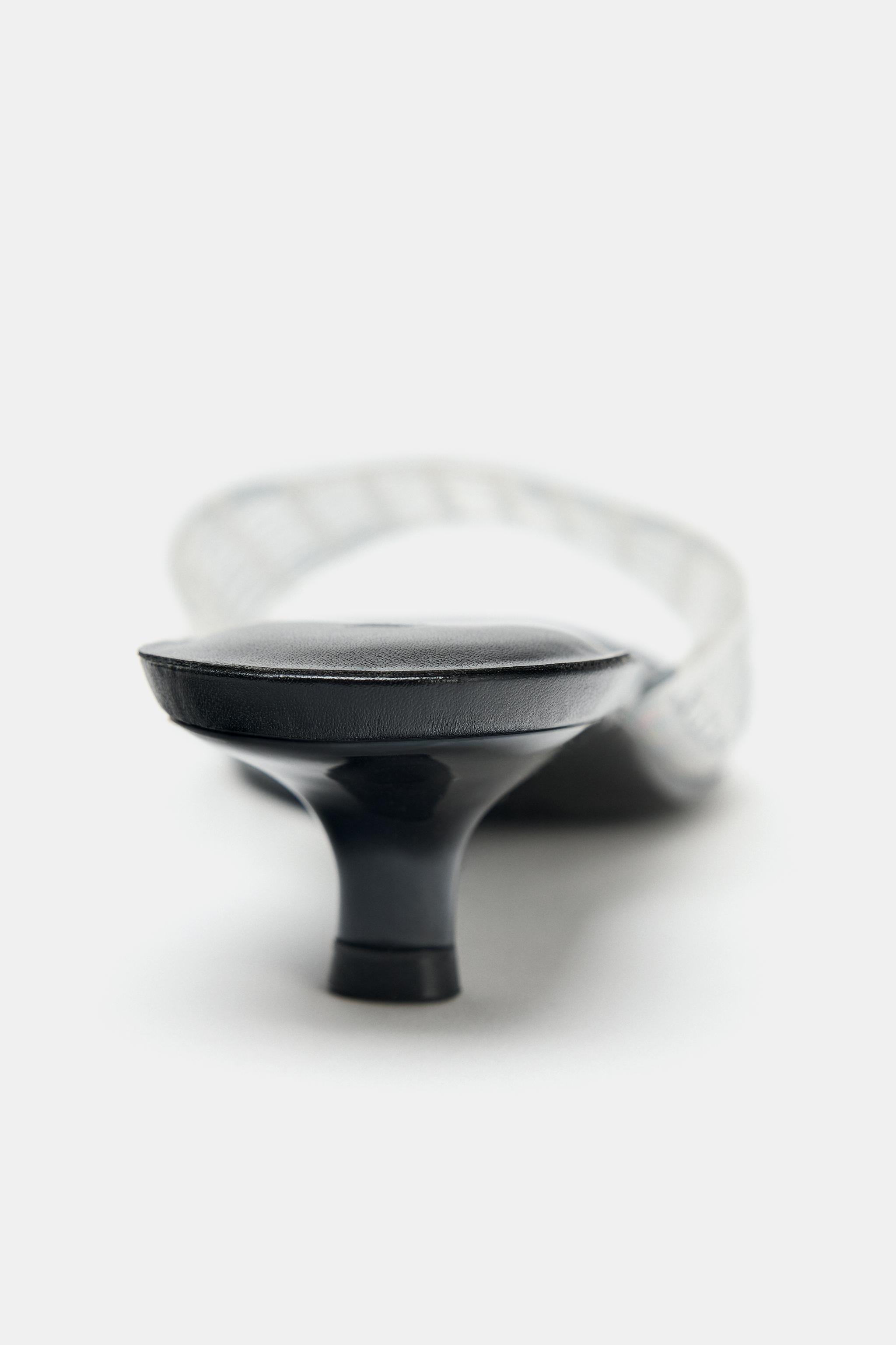 ТУФЛИ НА КАТАЛКАХ С ПРОРЕЗИНЕННЫМ ЭФФЕКТОМ