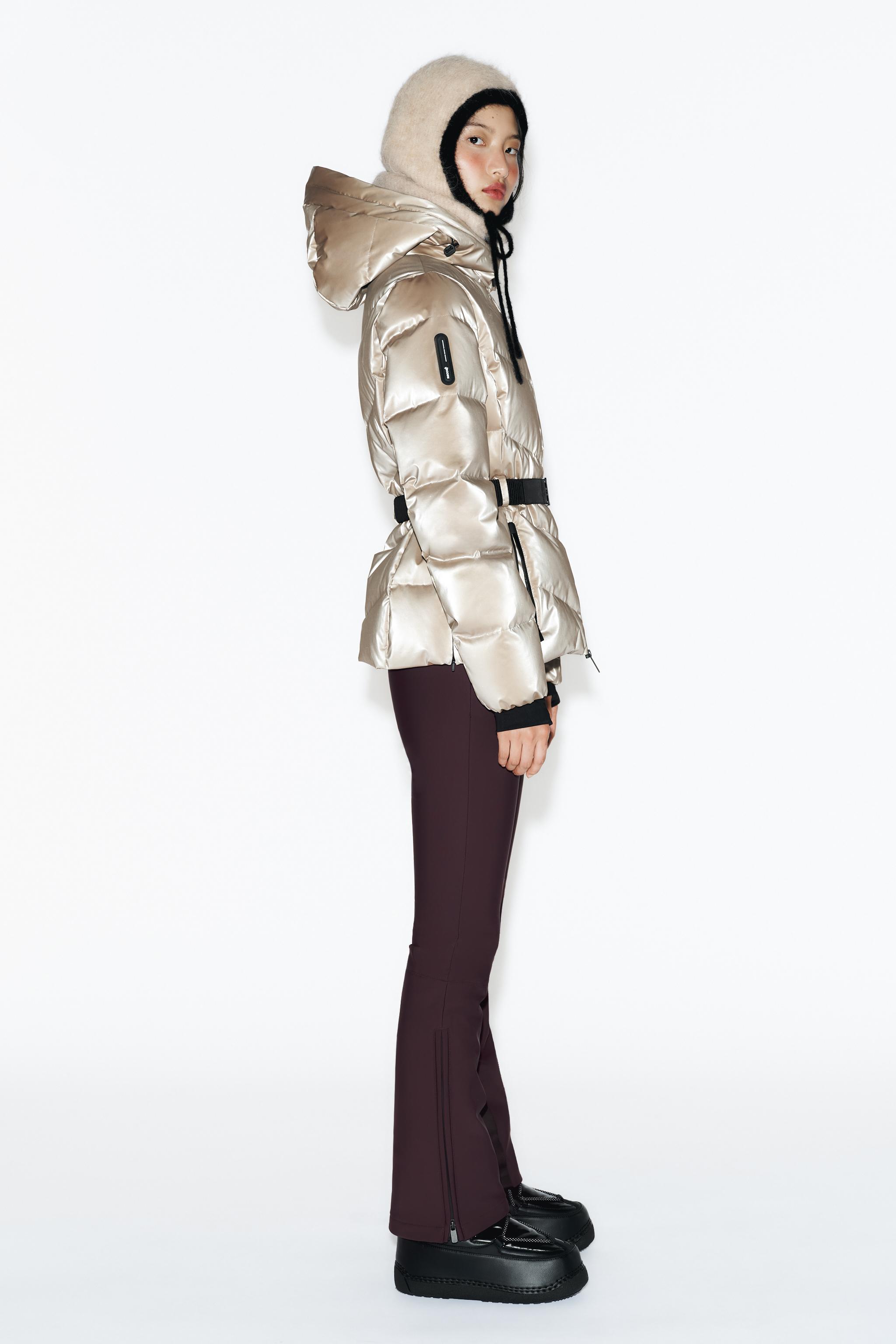 ВОДОНЕПРОНИЦАЕМЫЙ ВЕТРОЗАЩИТНЫЙ ПУХОВИК RECCO® TECHNOLOGY ЛЫЖНАЯ КОЛЛЕКЦИЯ