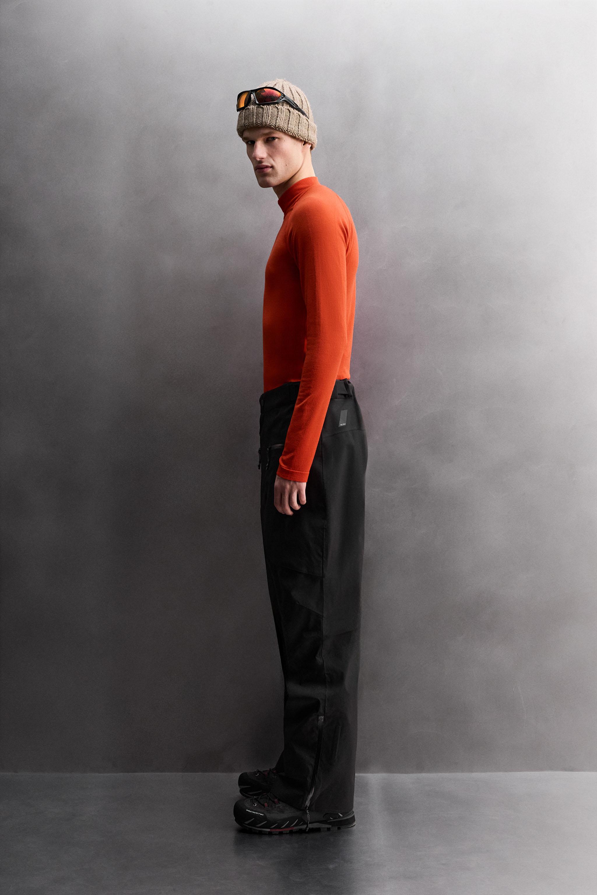 ЛЫЖНАЯ ФУТБОЛКА НА МОЛНИИ ПО Четвертям